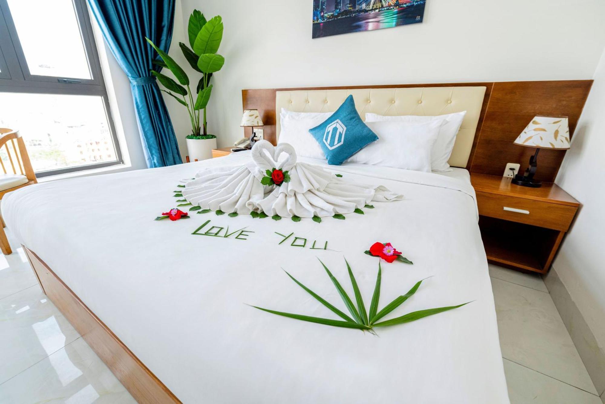 Toan Thang Beach Hotel Дананг Экстерьер фото