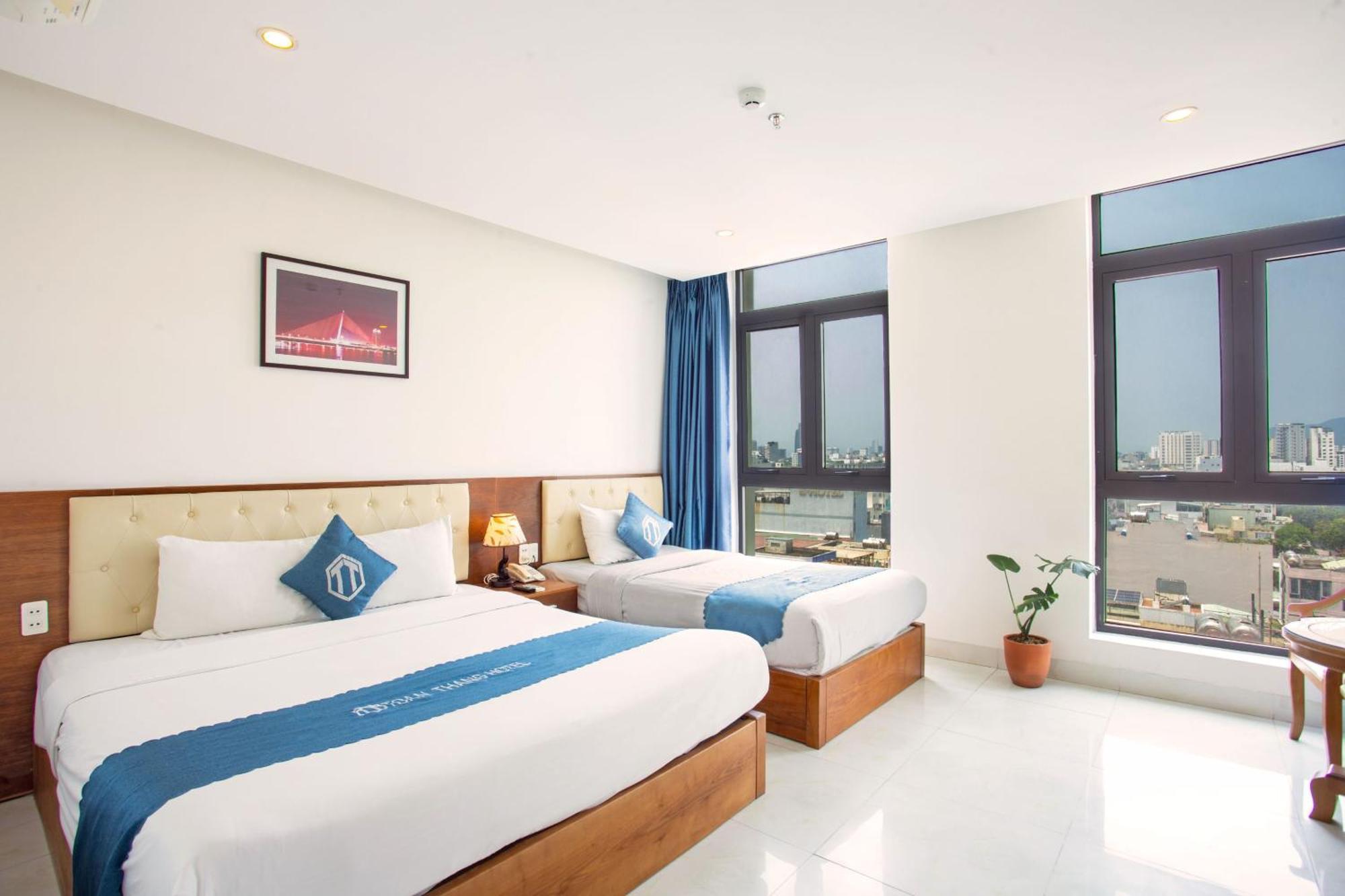 Toan Thang Beach Hotel Дананг Экстерьер фото