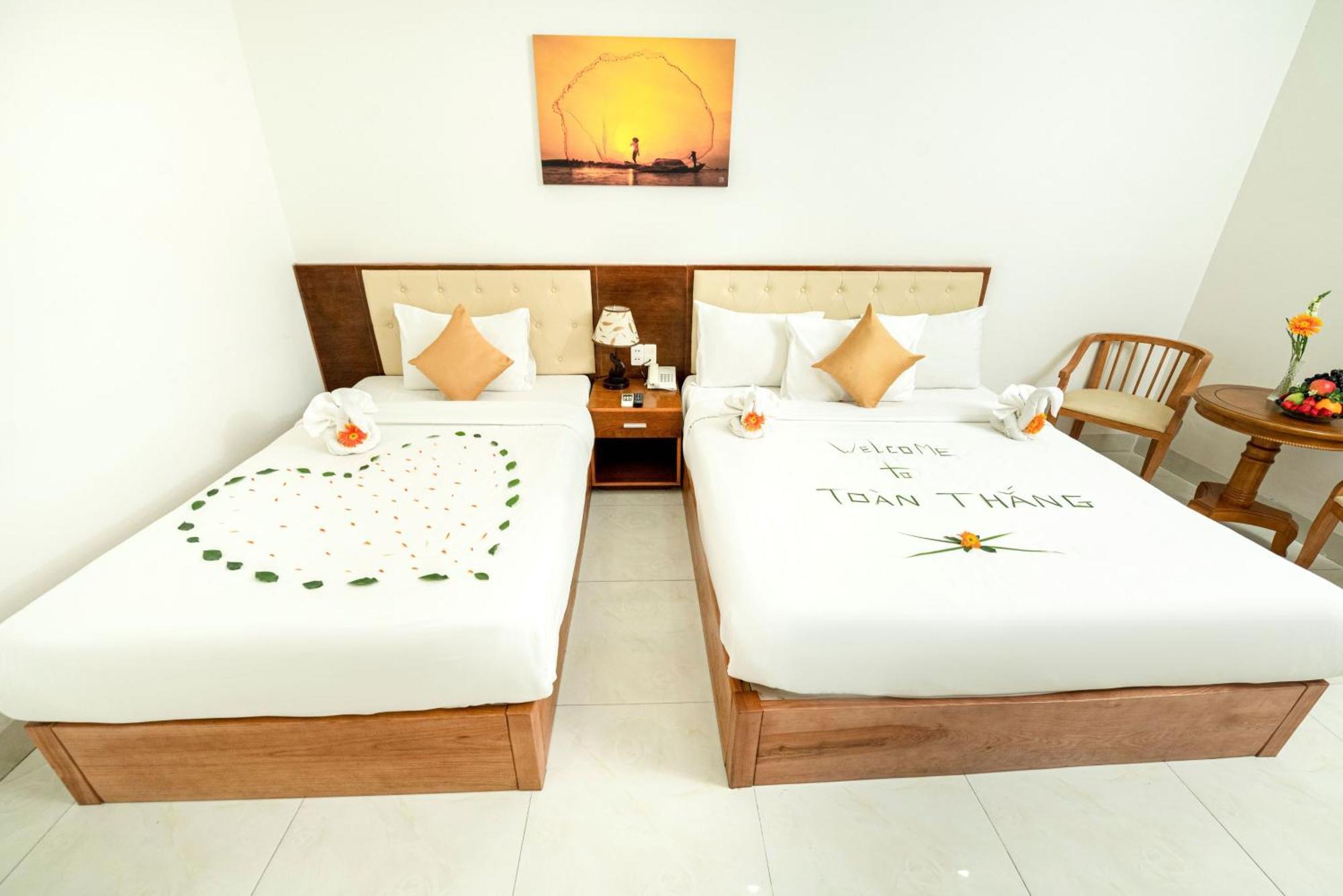 Toan Thang Beach Hotel Дананг Экстерьер фото